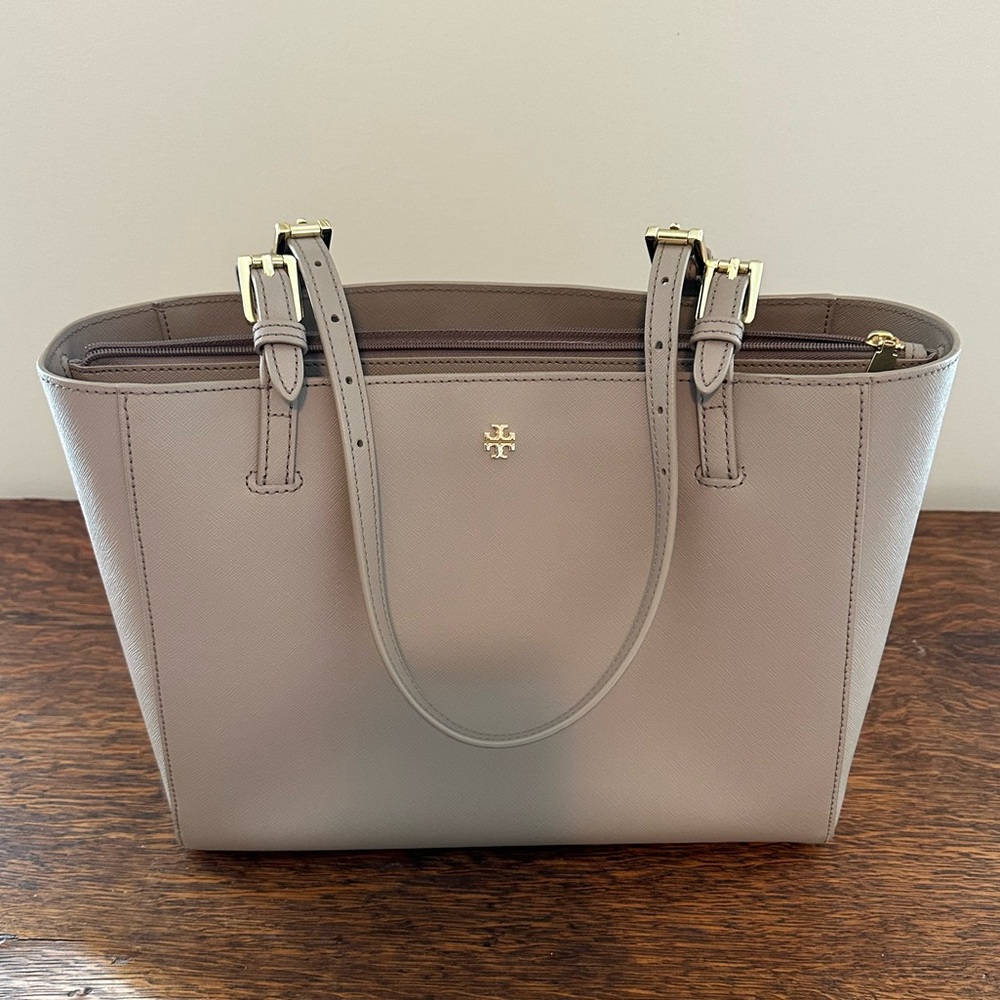 Tory Burch, elephant gray purse